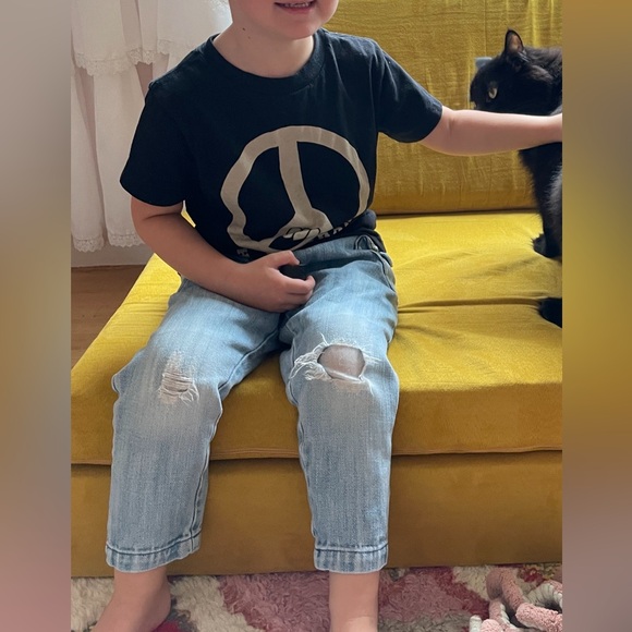 Graphic Tee - Picture 6 of 6